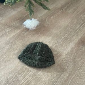 Pistil green beanie